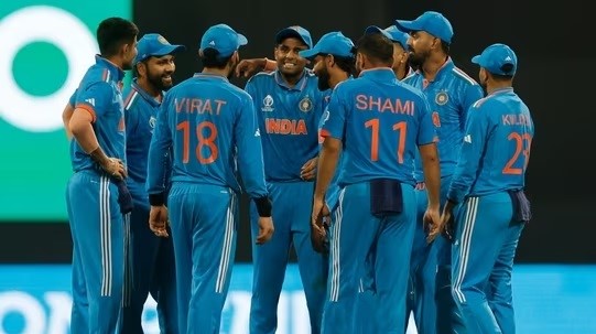 India continues the winning streak, beating Sri Lanka by 302 runs, securing its spot in the Semi finals.